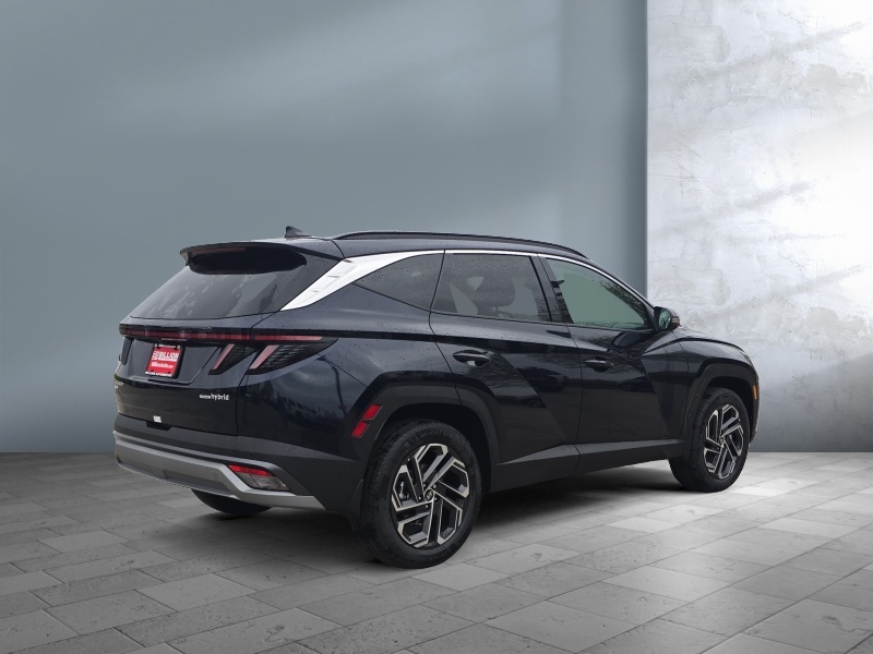 2025 Hyundai Tucson Hybrid