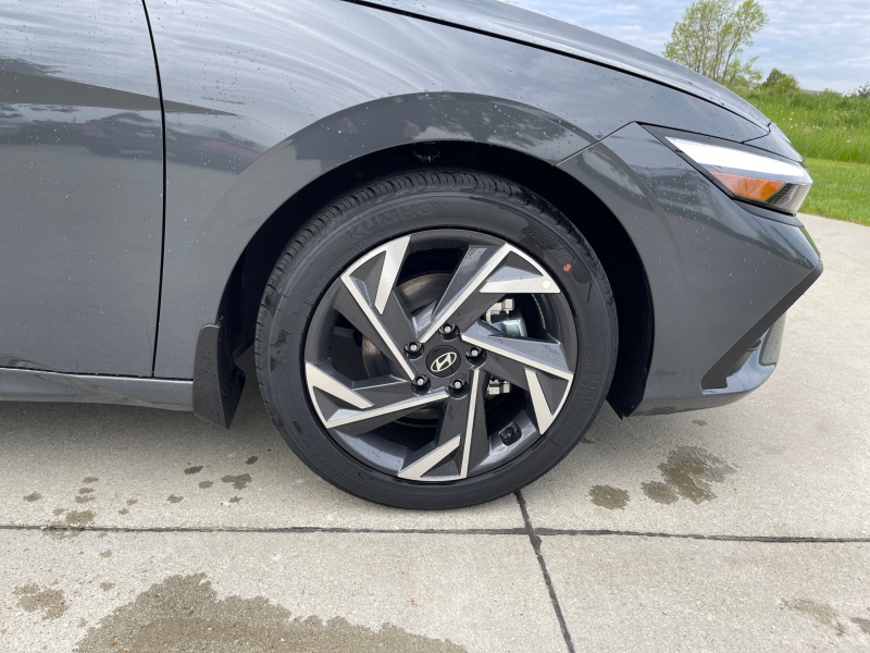 2025 Hyundai Elantra