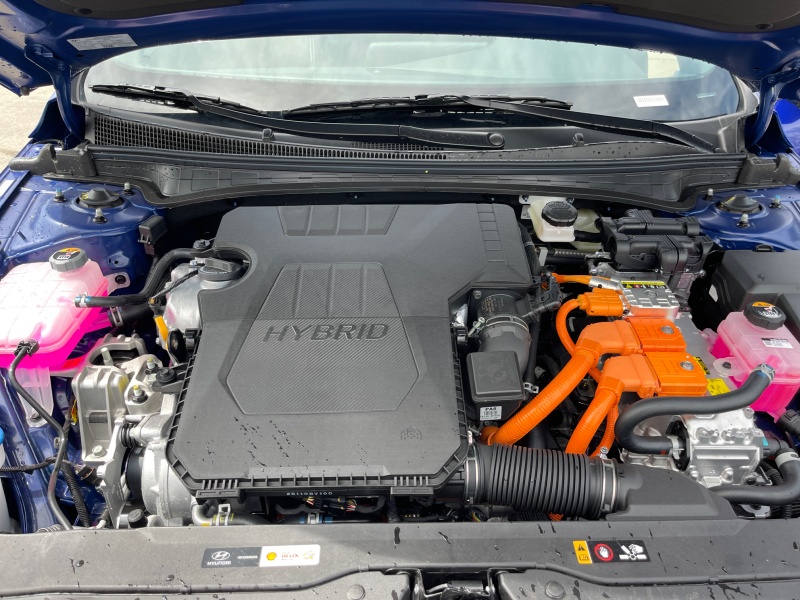 2025 Hyundai Elantra Hybrid