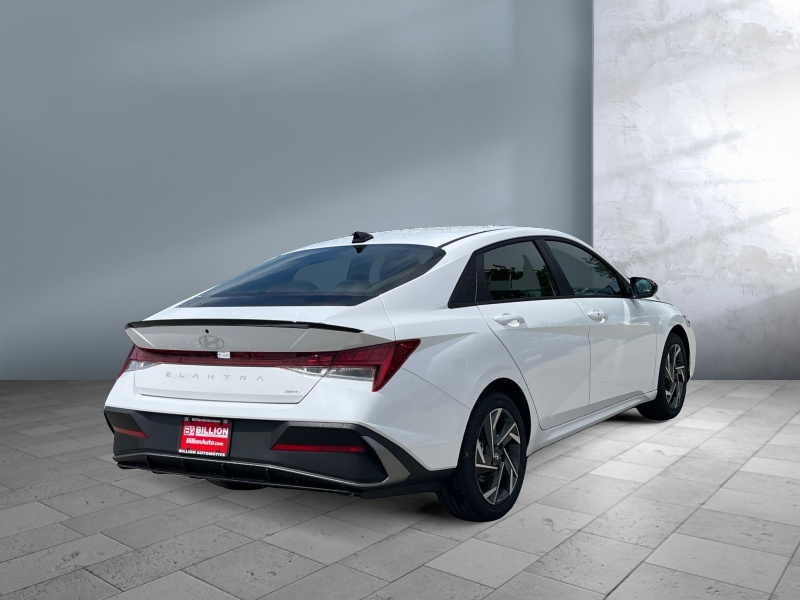 2025 Hyundai Elantra Hybrid