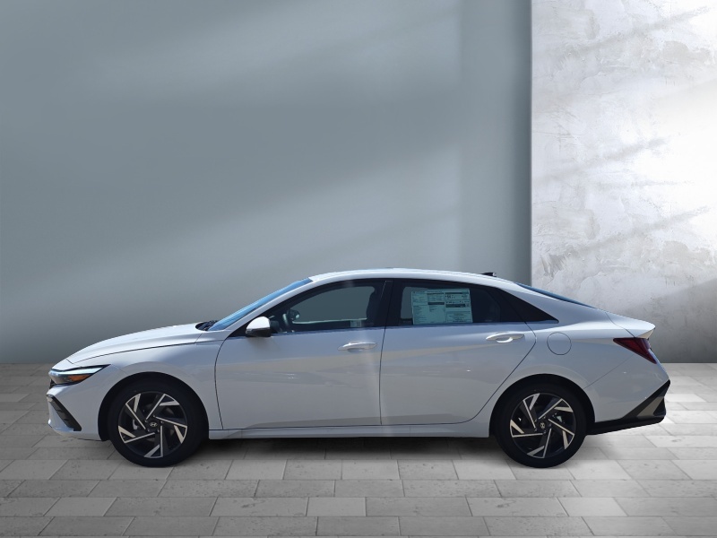 2025 Hyundai Elantra Hybrid