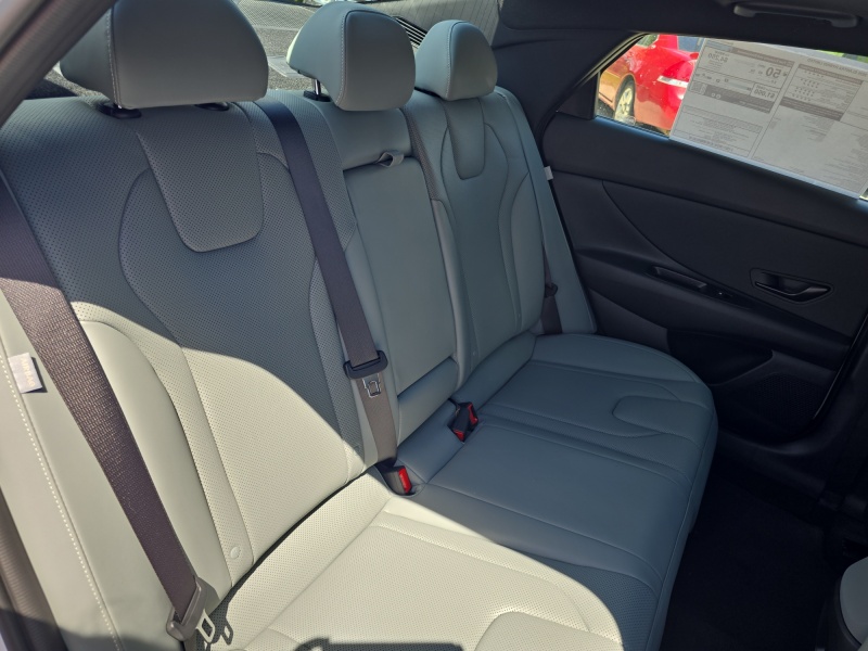 2025 Hyundai Elantra Hybrid