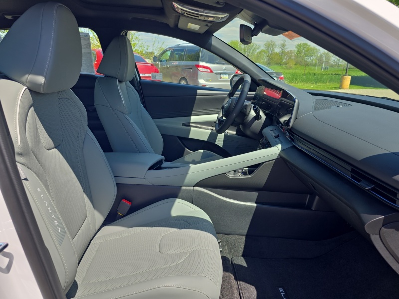 2025 Hyundai Elantra Hybrid