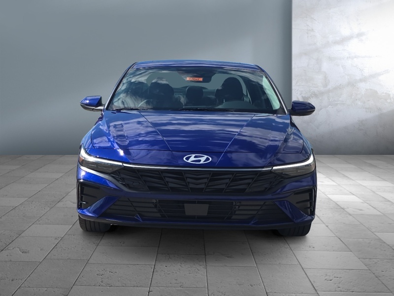2025 Hyundai Elantra Hybrid