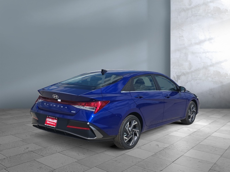 2025 Hyundai Elantra Hybrid