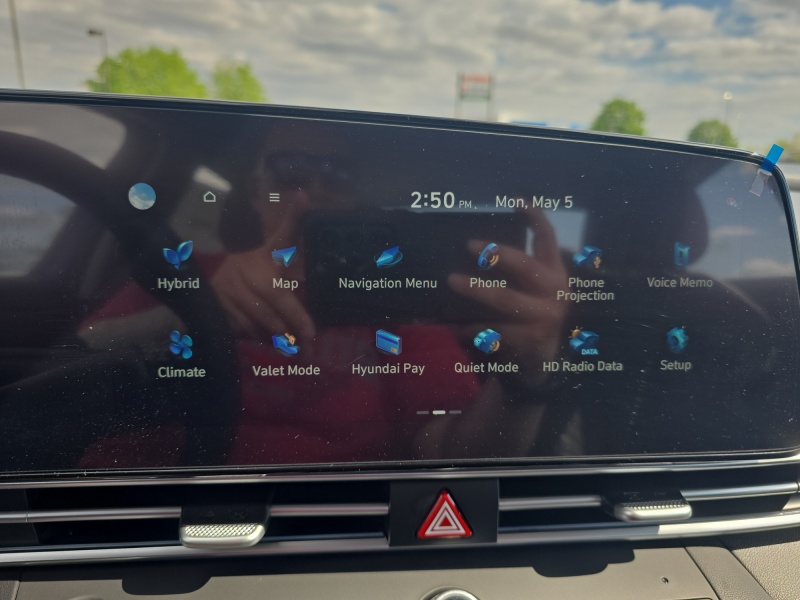 2025 Hyundai Elantra Hybrid