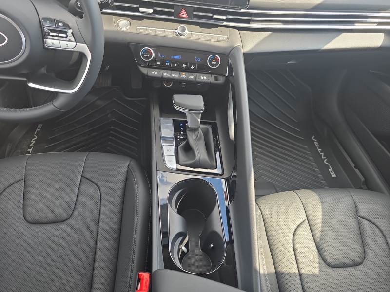 2025 Hyundai Elantra Hybrid
