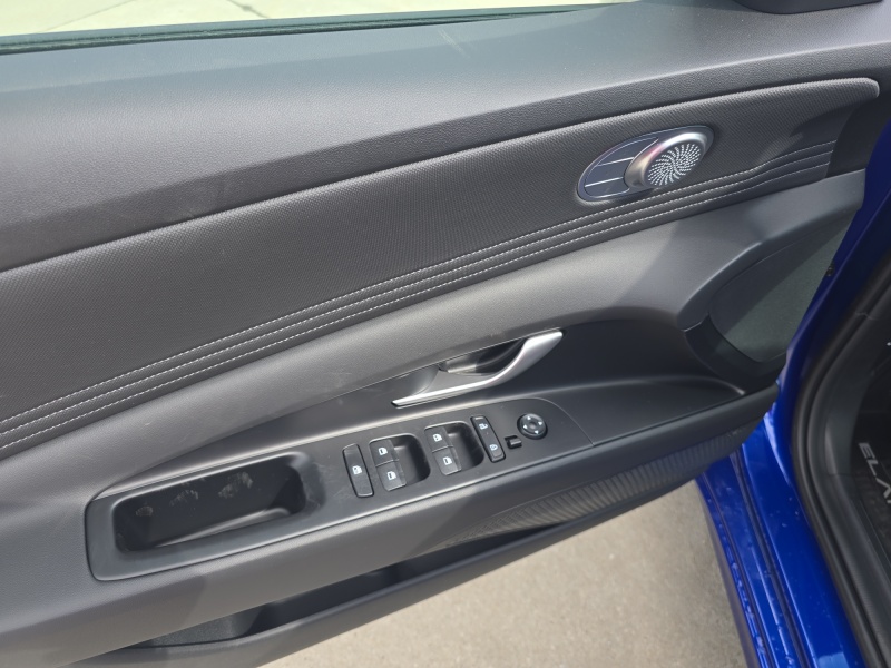 2025 Hyundai Elantra Hybrid