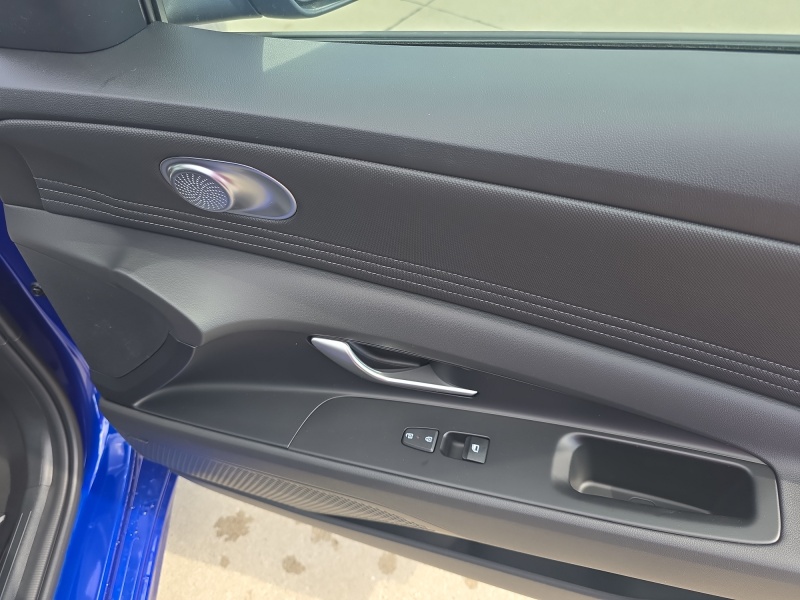 2025 Hyundai Elantra Hybrid