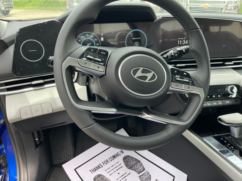 2025 Hyundai Elantra Hybrid