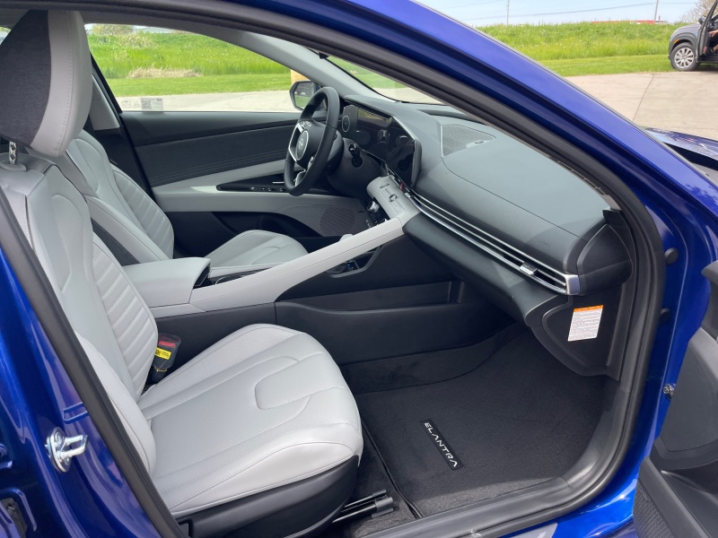 2025 Hyundai Elantra Hybrid