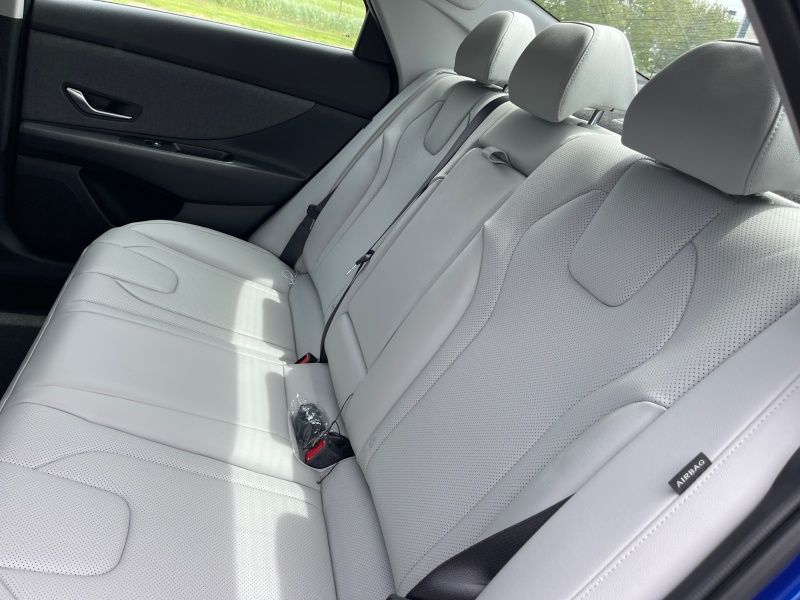 2025 Hyundai Elantra Hybrid