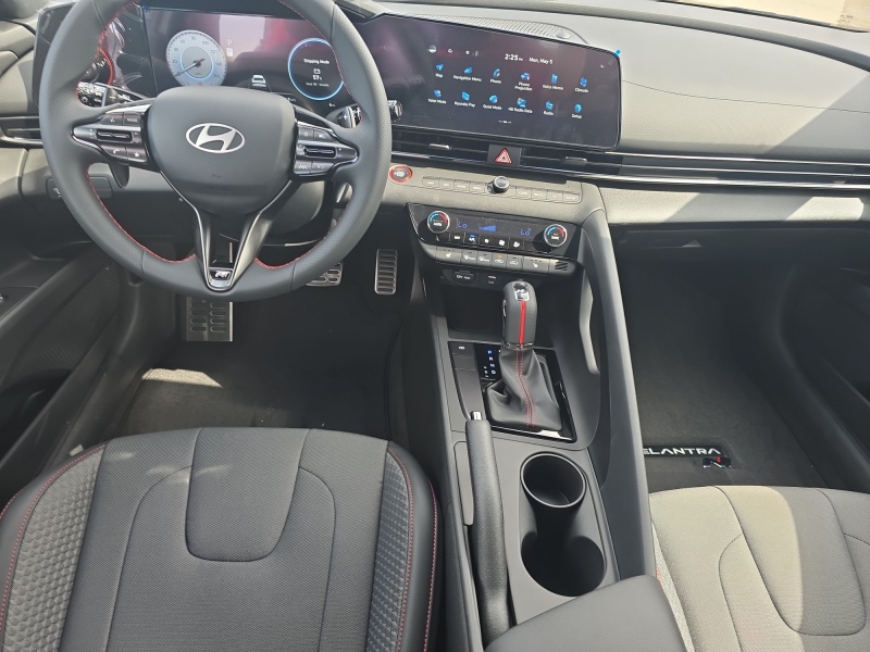 2025 Hyundai Elantra