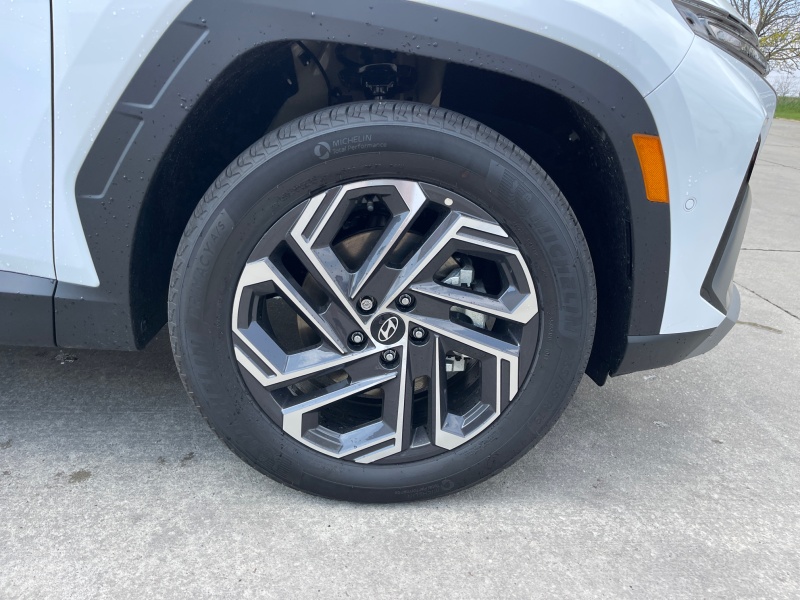 2025 Hyundai Tucson Hybrid