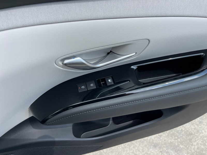 2025 Hyundai Tucson Hybrid
