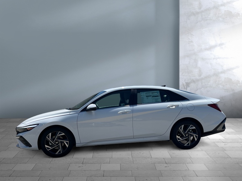 2025 Hyundai Elantra Hybrid