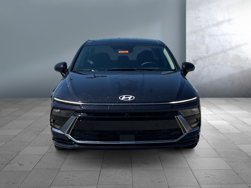 2025 Hyundai Sonata Hybrid