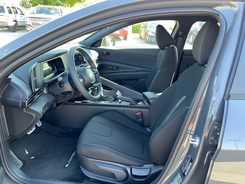 2025 Hyundai Elantra