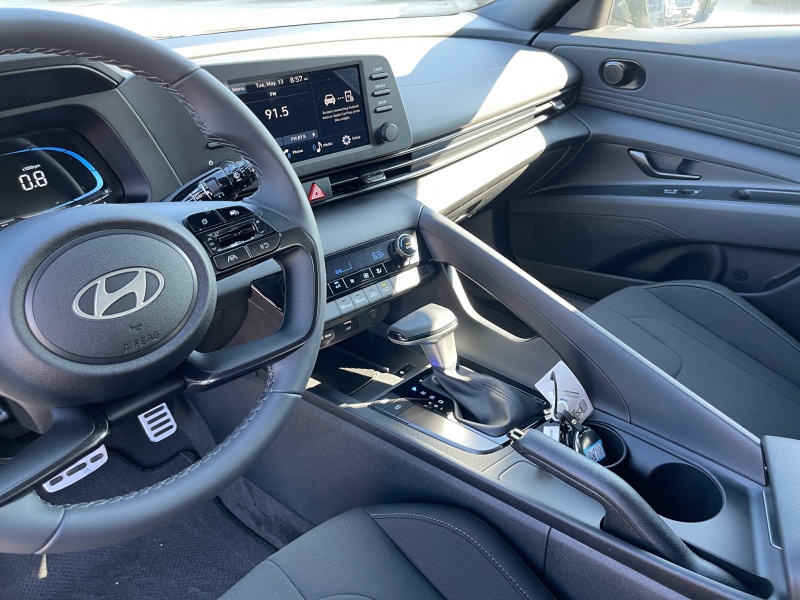 2025 Hyundai Elantra
