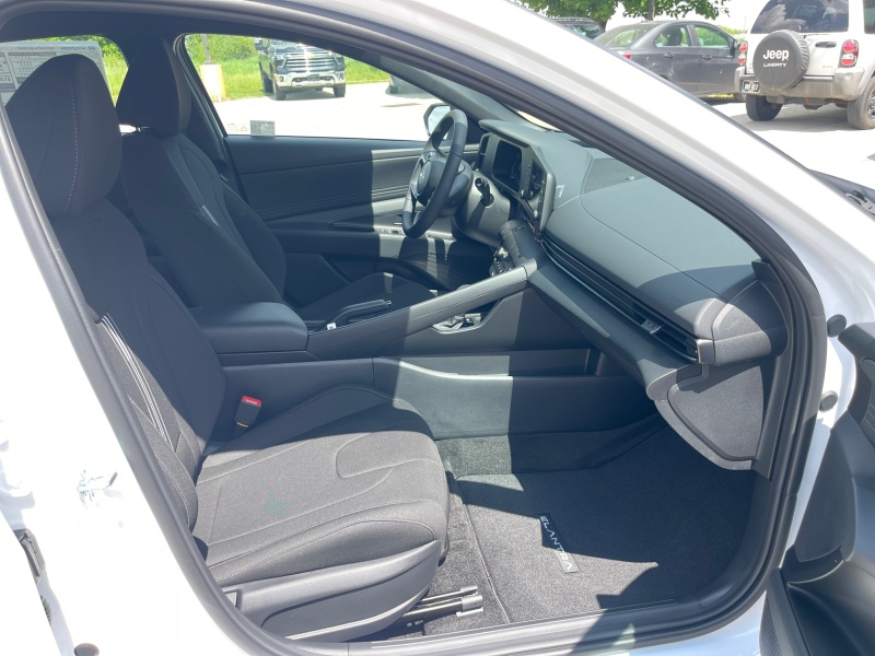 2025 Hyundai Elantra