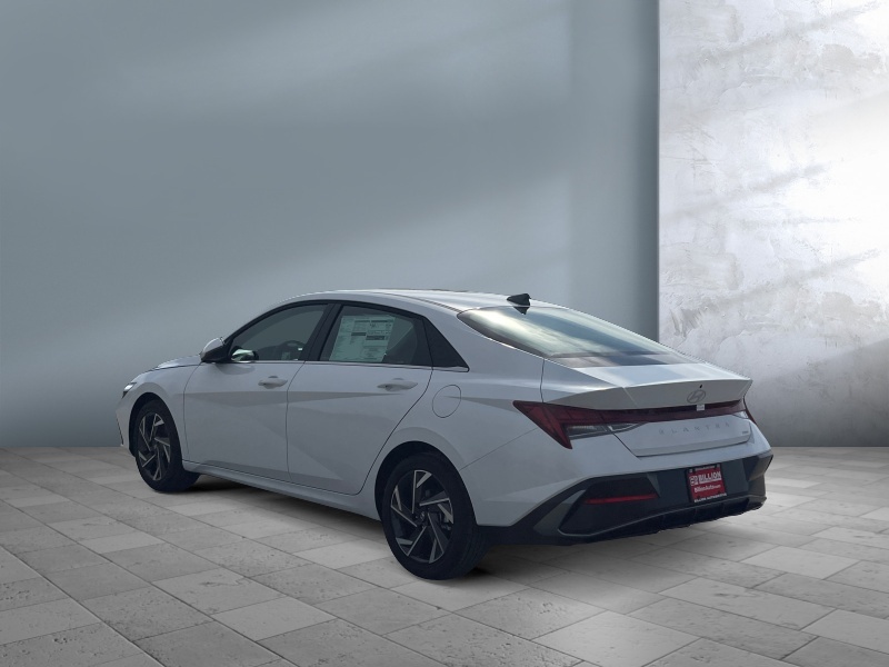 2025 Hyundai Elantra Hybrid