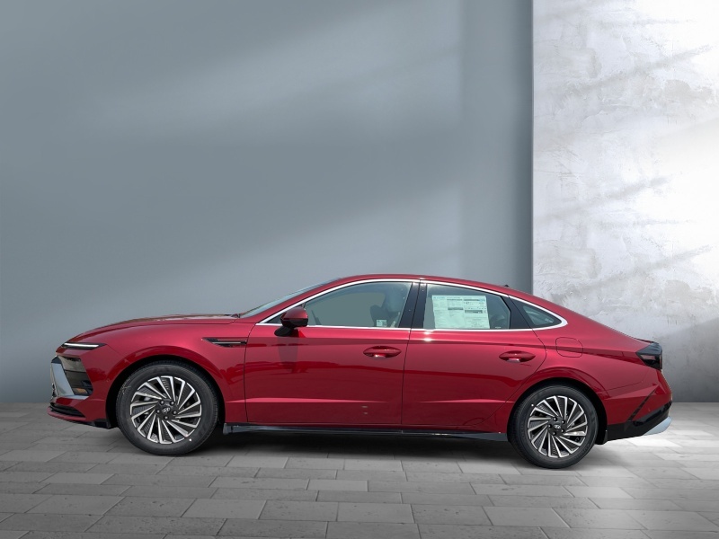 2025 Hyundai Sonata Hybrid