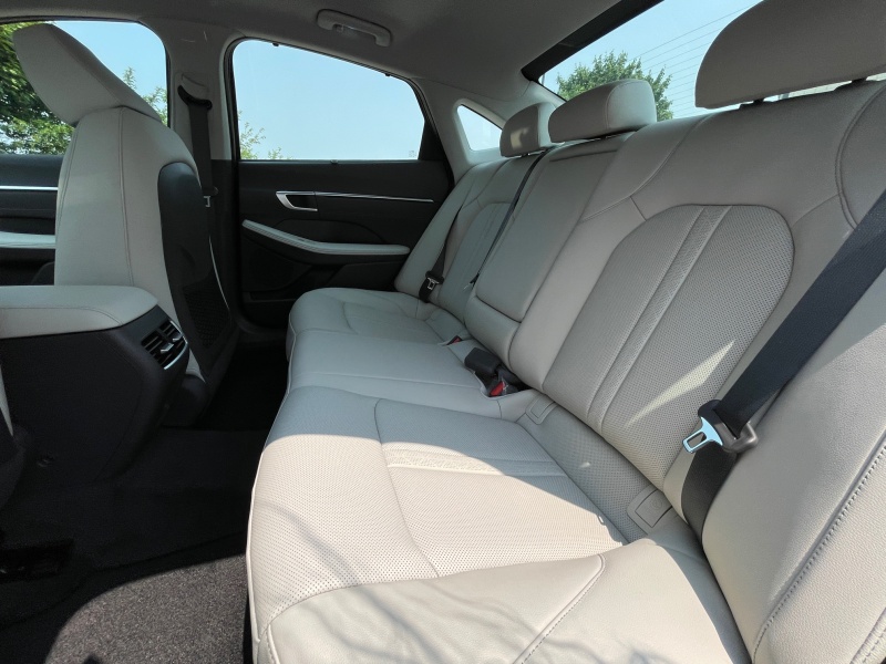 2025 Hyundai Sonata Hybrid