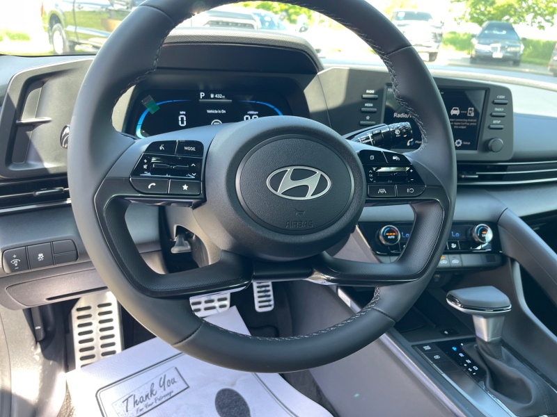 2025 Hyundai Elantra