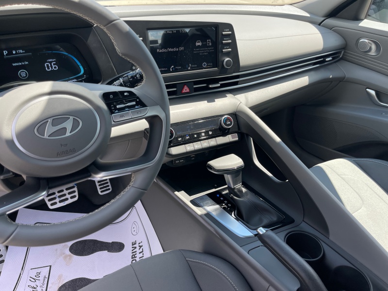2025 Hyundai Elantra