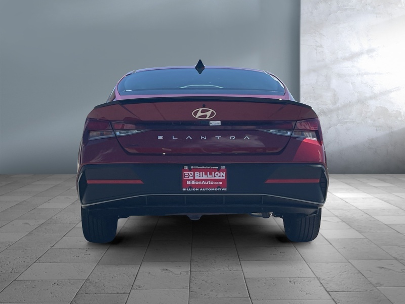 2025 Hyundai Elantra