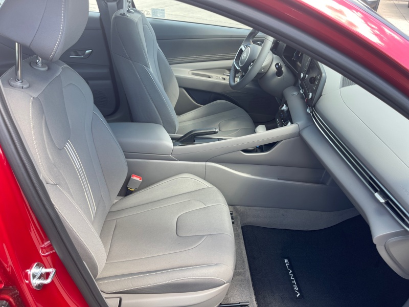 2025 Hyundai Elantra