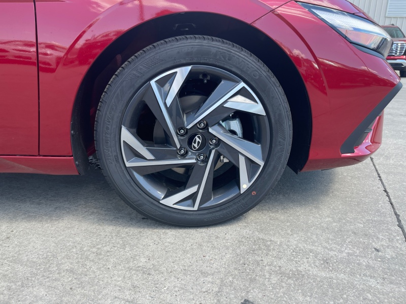 2025 Hyundai Elantra