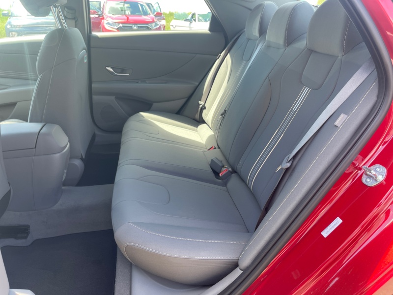 2025 Hyundai Elantra