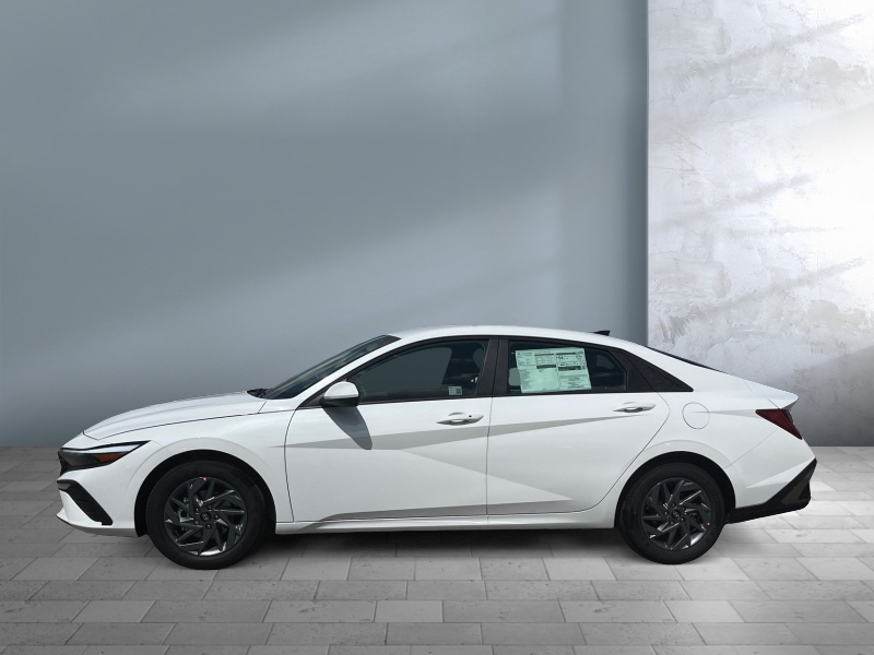 2025 Hyundai Elantra Hybrid