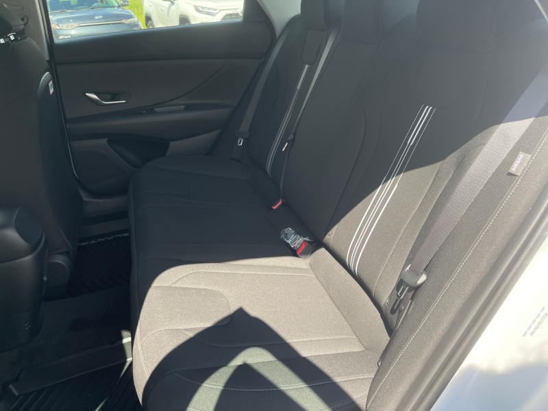 2025 Hyundai Elantra Hybrid