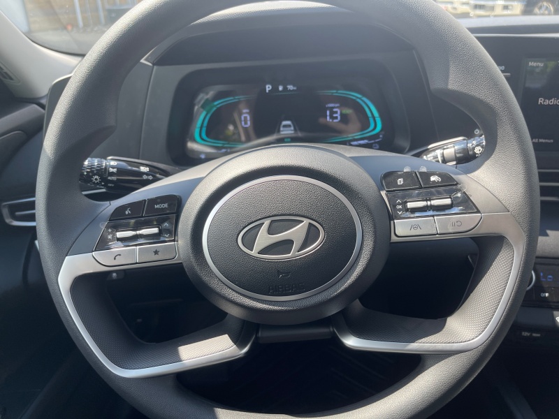 2025 Hyundai Elantra Hybrid