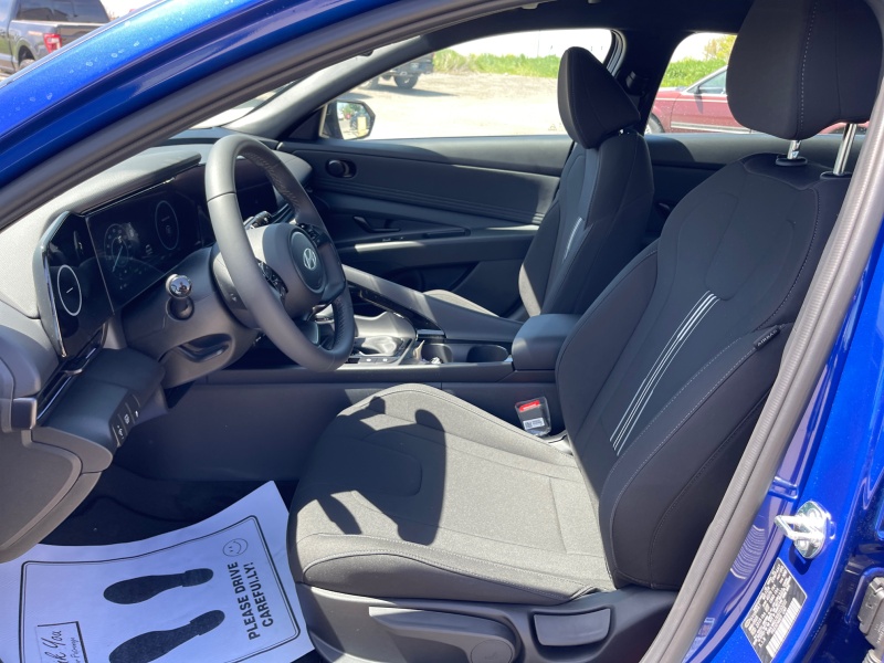 2025 Hyundai Elantra Hybrid
