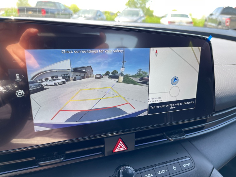 2025 Hyundai Elantra Hybrid