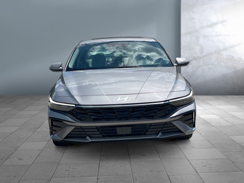 2025 Hyundai Elantra Hybrid