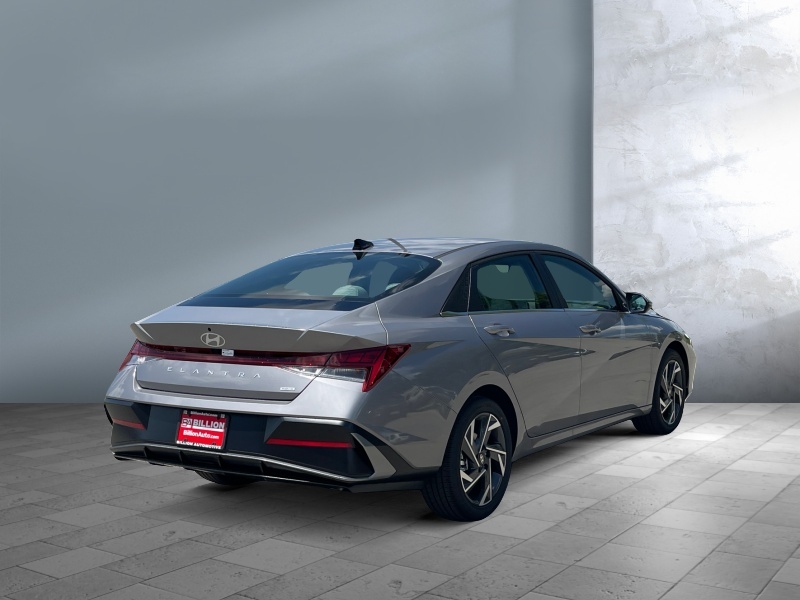 2025 Hyundai Elantra Hybrid