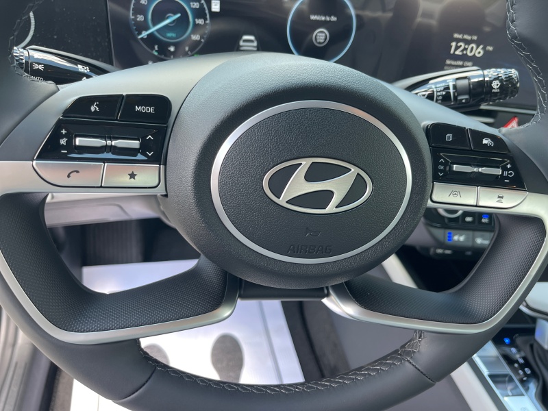 2025 Hyundai Elantra Hybrid