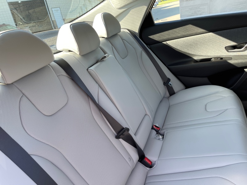 2025 Hyundai Elantra Hybrid