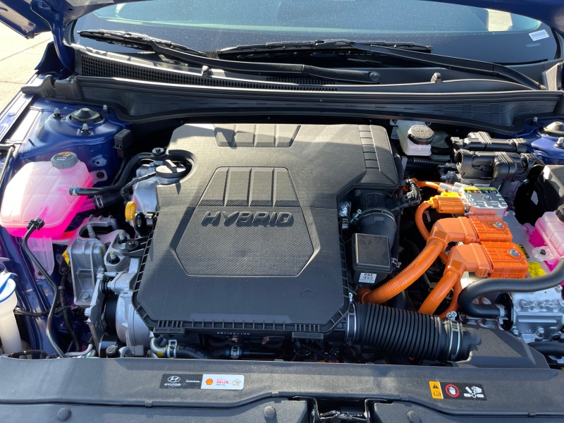 2025 Hyundai Elantra Hybrid