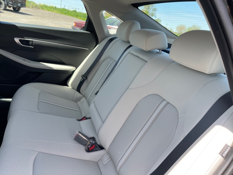 2025 Hyundai Sonata Hybrid