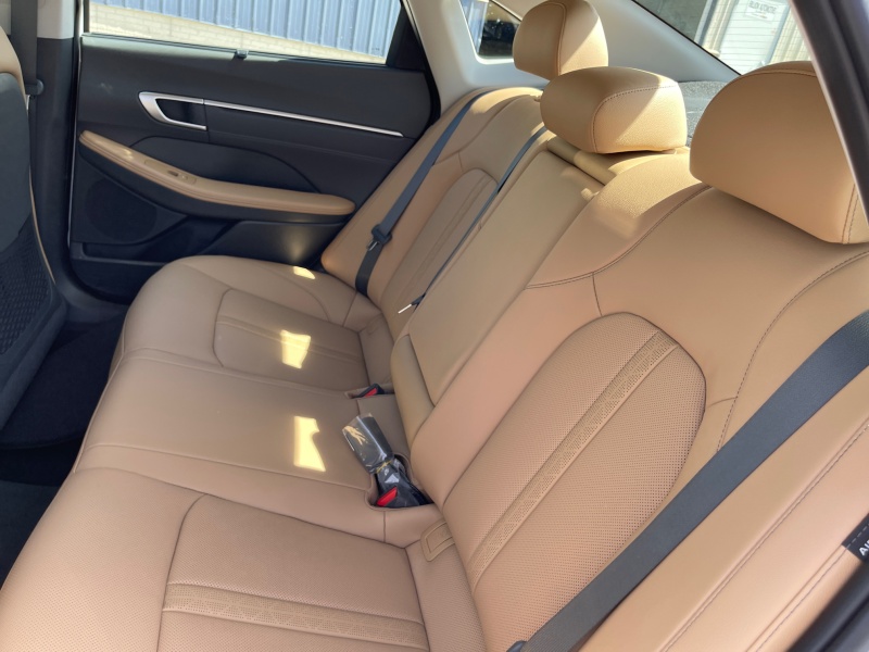 2025 Hyundai Sonata Hybrid