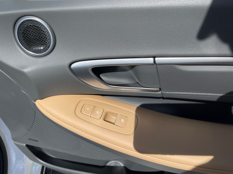2025 Hyundai Sonata Hybrid