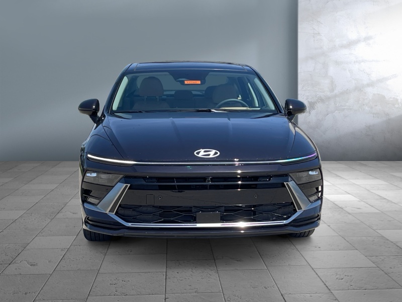 2025 Hyundai Sonata Hybrid