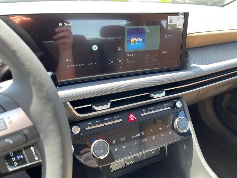 2025 Hyundai Sonata Hybrid