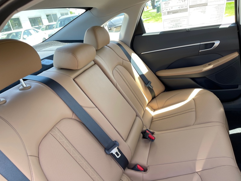 2025 Hyundai Sonata Hybrid