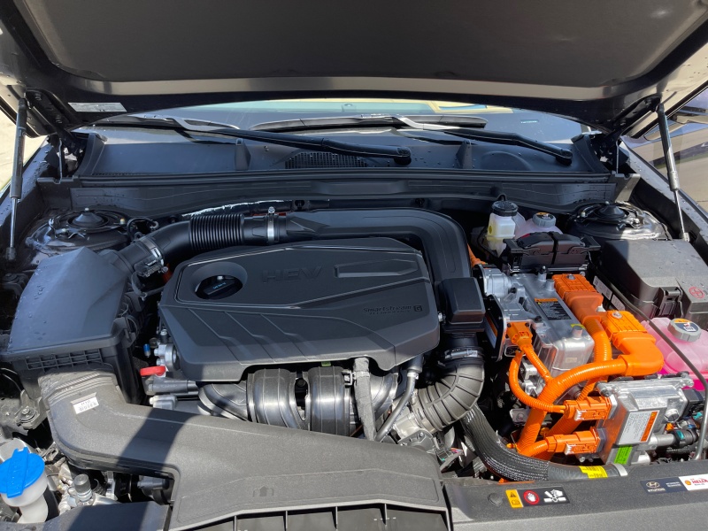 2025 Hyundai Sonata Hybrid